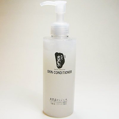 ひのき炭黒泉角質落としジェル １個（200ml）