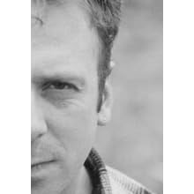 Simon Raymonde