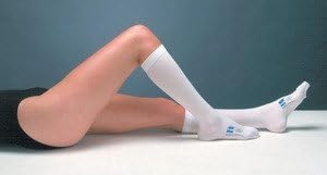 Stockings Knee Open toe Small Regular white - 7071 Covidien