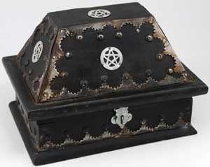 Salem Pentagram Chest