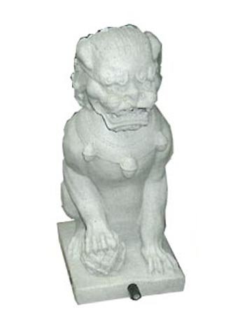 Childrens Toyshop  Outdoor Living : Oriental Female Foo Dog Garden Sculpture / Ornament / Water Feature - White Stone