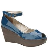 Women's Luichiny Sally (8 M U.S. in Petroleo Patent)