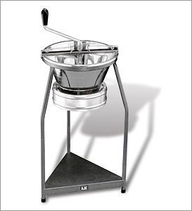 Paderno World Cuisine 42577-39 Pro Tinned Steel 15-Quart Food Mill On Stand