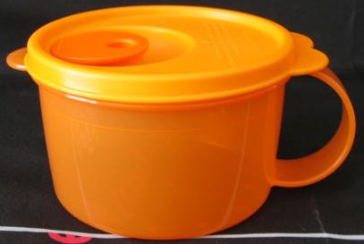 Tupperware CrystalWave Soup Mug Orange