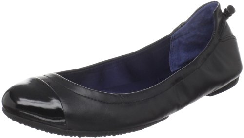 Calvin Klein Women’s Regan Sport Flat
