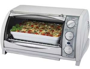 Childrens Toyshop  Kitchen & Housewares : Black & Decker Toast-R-Oven™ Countertop Oven/Broiler, White