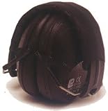 Pyramex Black Earmuff NRR 31