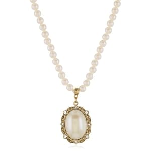 1928 Boutique Her Majesties Pearl Pendant Necklace