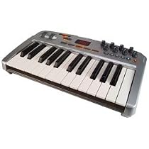 M-Audio OXYGEN 8 V2 25-Key USB MIDI Controller 9900-41392-00