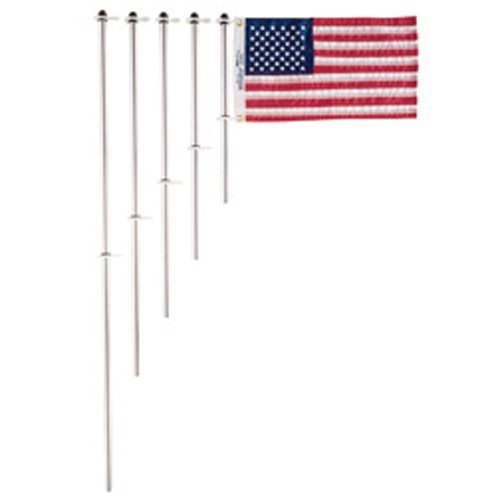Flag Pole With Charlevoix Flag Clips (2092)
