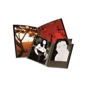 The ORIGINAL ART PROFOLIO 16-1/2'' x 23-3/8'' A2 size presentation book by Itoya - 16.5x23.380