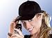 Stylische Baseball-Cap mit integriertem Flaschenöffner (Kapselheber)