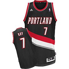 NBA Youth Portland Trail Blazers Brandon Roy Swingman Alternate Jersey  (Black, Large)
