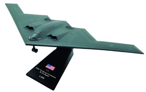 Northrop Grumman B-2 Spirit 1:200 diecast model (Amercom LB-16)