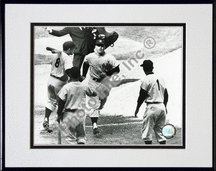 Photo File New York Yankees Mickey Mantle 