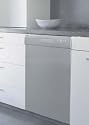D5122XXLB Full Console Dishwasher with 4 Wash Programs 6 Temperature Settings 7Spray Wash System