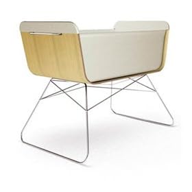 Nest Bassinet - Color:Maple by offi