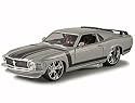 Ford Mustang Boss 302 in Silver (1:24 scale) Diecast Model Car
