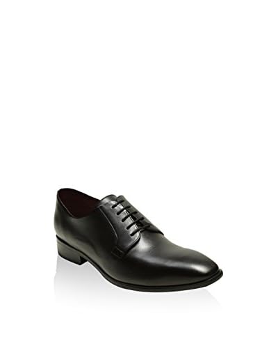 Arthur & Brooke Derby