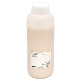 Davines Love Shampoo, Lovely Smoothing Shampoo for Harsh and Frizzy Hair, 33.8-Ounces