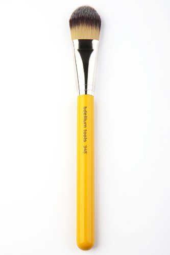 Bdellium Tools Professional Antibacterial Makeup Brush Studio Line - Foundation Application 948
