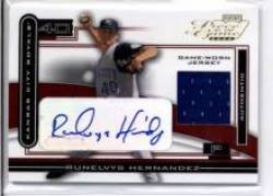 2003 Playoff Piece of the Game Autographs #POG-98 Runelvys Hernandez - Kansas City Royals (Piece of Authentic Game-Worn Jersey - Autographed Card) (Baseball Cards)
