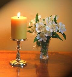Round Base Pillar Candle Holder