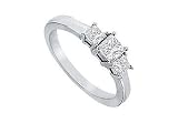 Three Stone Diamond Engagement Ring : Platinum - 1.00 CT Diamonds