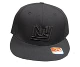 New York Giants Black on Black Mitchell & Ness Throwback Fitted Cap / Hat