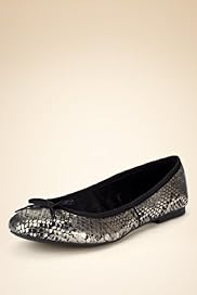 Leather Snakeskin Print Bow Pumps