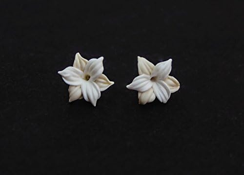 0.52" HANDMADE Earrings white lilies polymer clay, Jewelry, Gift,earrings, earrings cloves, floral earrings, white earrings, wedding earrings
