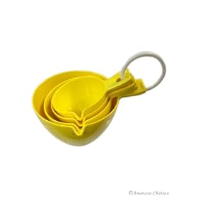 Set of 4 Retro Yellow Melamine Kitchen Measuring Cups