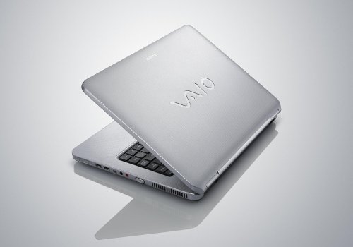 Sony VAIO VGN-NR430E & S 15.4-inch Laptop (1.86 GHz Intel Pentium Dual-Core T2390 Processor, 2 GB RAM, 160 GB Hard Drive, Vista Premium) Silver image