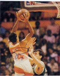 Webb, Spud Autographed/Hand Signed 8x10 Photo