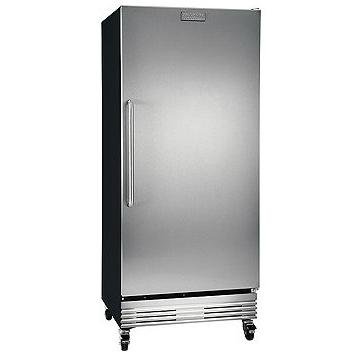 Frigidaire Commercial Series FCRS201RFB 32 19.5 cu. ft. Food Service Grade Refrigerator