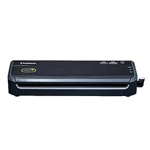 FoodSaver FM2000-000 Vacuum Sealing System with Starter Bag/Roll Set