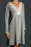 Oscar De La Renta Winter Retreat Sleepshirt (683630)
