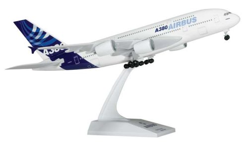 SKYMARKS AIRBUS A380 AIRPLANE MODEL 1 200
