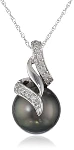 10k White Gold Black Tahitian Cultured Pearl with Diamond Accent Pendant Necklace (1/10 Cttw, H-I Color, I2-I3 Clarity), 17