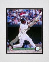 Baltimore Orioles Eddie Murray - 1996 Batting Action - 8X10 Photo Mounted In 11X14 Double Mat