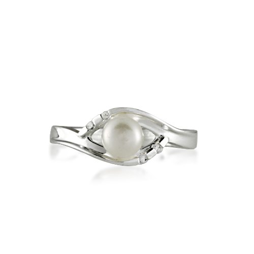 Eye of the Bride Pearl Ring