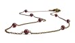 C�cile Cohen - Collier Snow White, blood edition - Cha�ne bronze antique, perles grenat v�ritable.