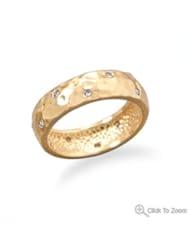 Sports: W8128 Hammered 14 Karat Gold Plated Brass Band with v47vf91s0b5w 24ej16m2 CZs ring finger circle silver sterling 0.925 arm hand - Salveresotong