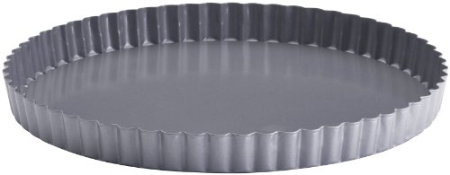 Bonjour Commercial Nonstick Bakeware 9.5 Inch Fluted Tart Pan with Loose Base