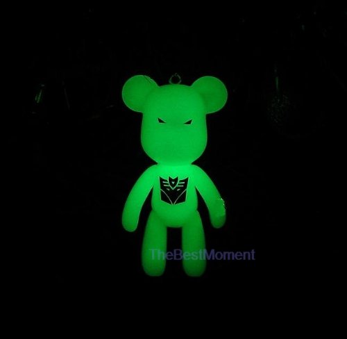 BEAR *27 CHRISTMAS ORNAMENT TRANSFORMERS MEGATRON GLOW HOME DECORATION TREE DECOR (Original from The Best Moment @ Amazon)-image