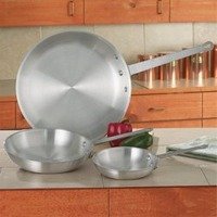 Chef's Secret 3 Piece Aluminum Fry Pan Set by Chef's Scret