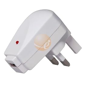 UK Universal White USB Travel Charger Adaptor for USB Type A connectors, All iPods / iPod Classic 120GB / Microsoft Zune [all requires USB charging cable]