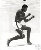 MUHAMMAD ALI 8X10 PHOTO WORKING OUT UNDERWATER (BOXING)