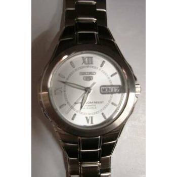 Seiko 5 Silver Dial Automatic SNZC13K1 Brac Strap Watch