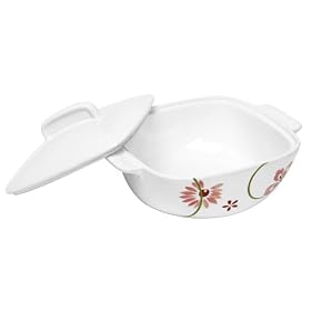 Corelle Coordinates 1 1 2 quart Square Round Casserole with Ceramic Cover, Pretty Pink. by Corelle